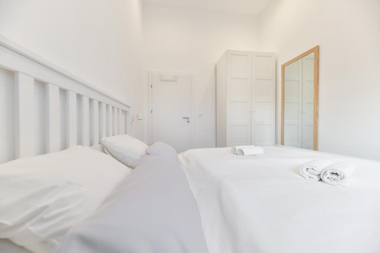 Wonderful Holiday House Bruno With Heated Pool Zadar Buitenkant foto