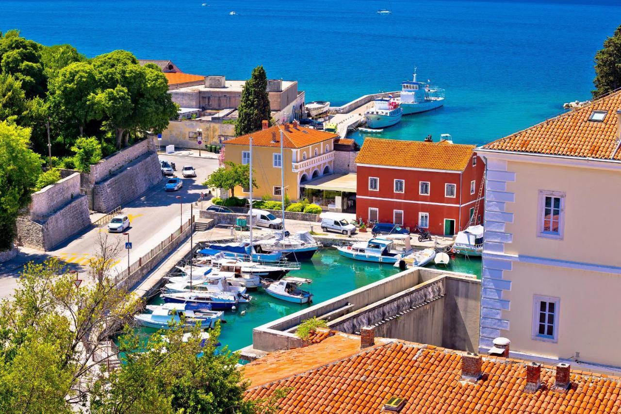Wonderful Holiday House Bruno With Heated Pool Zadar Buitenkant foto