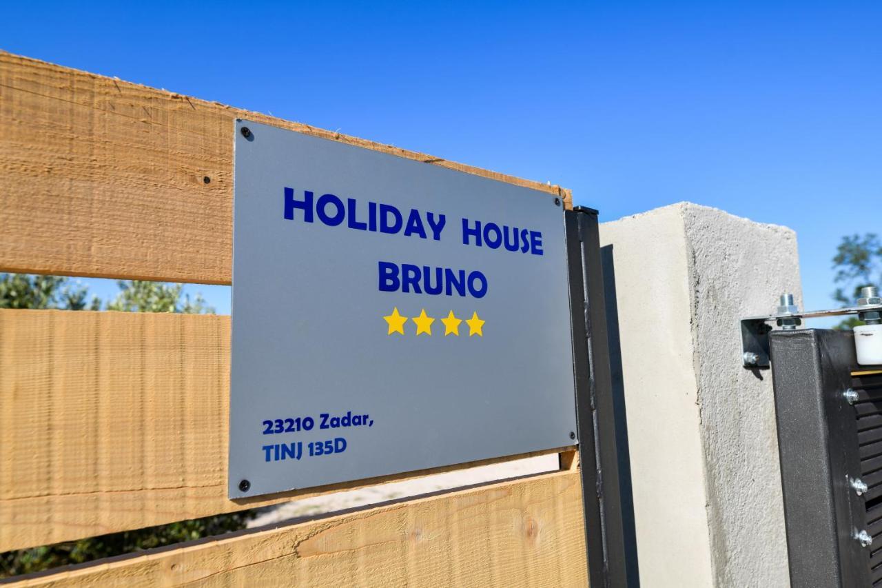 Wonderful Holiday House Bruno With Heated Pool Zadar Buitenkant foto